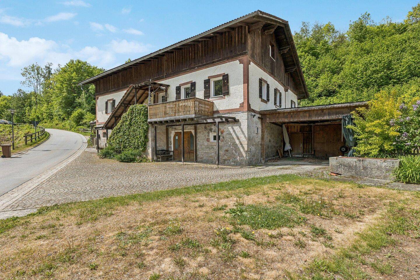 Historisches Anwesen mit Charakter – Ruhe, Natur und Raum zum Leben, 94163 Saldenburg