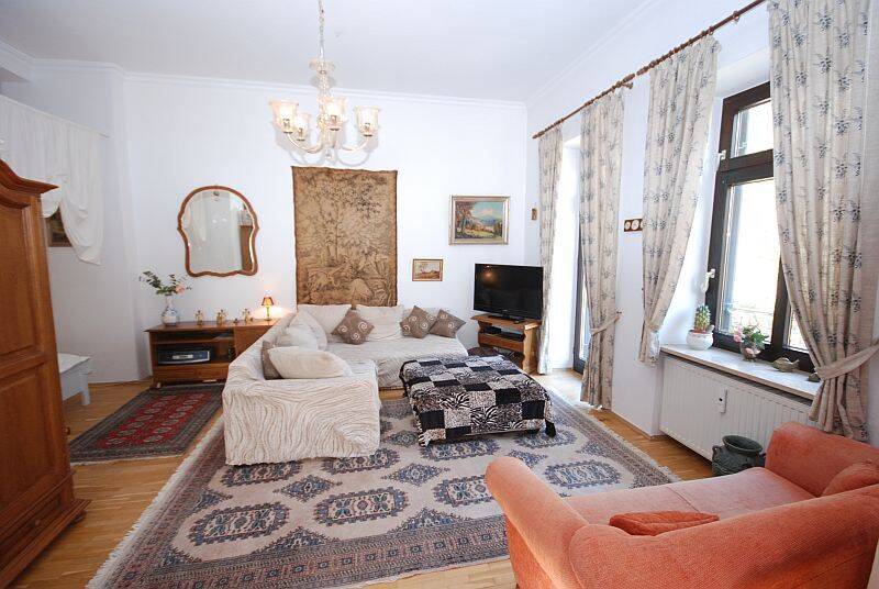 Möblierte und ausgestattete Ein-Raum-Wohnung in zentraler und serh ruhiger Lage von Bad Reichenhall, 83435 Bad Reichenhall