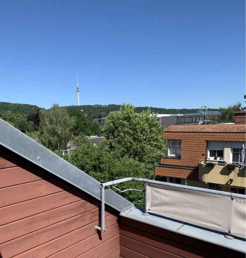 Individuelle und gemütliche 2-Zimmer-Wohnung mit Dachterrasse und Fernblick, 1279 Dresden (Blasewitz Laubegast Leuben Seidnitz/Dobritz Tolkewitz/Seidnitz-Nord)