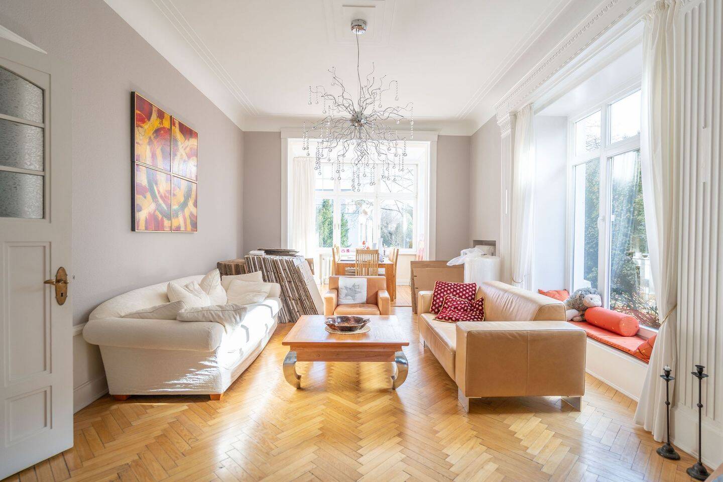 Großzügige und helle Altbauwohnung in Oldenfelde, 22143 Hamburg (Wandsbek Rahlstedt)