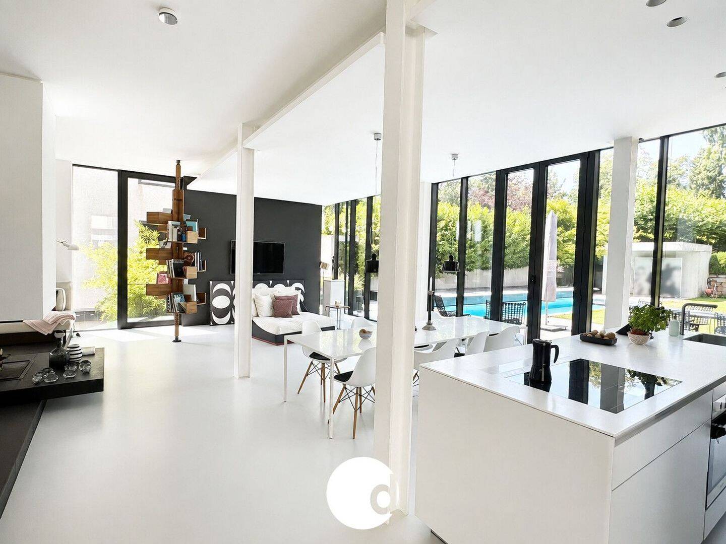 Futuristische Villa mit traumhaftem Garten und Pool in absoluter Bestlage, 70192 Stuttgart (Feuerbach Nord)