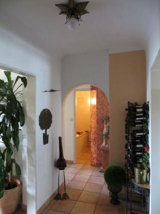 Schöne, zentrale 3-Zi.-Wohnung mit Südbalkon, 90408 Nürnberg (Großreuth h. d. Veste Gärten h. d. Veste Maxfeld Nordbahnhof Sankt Johannis)