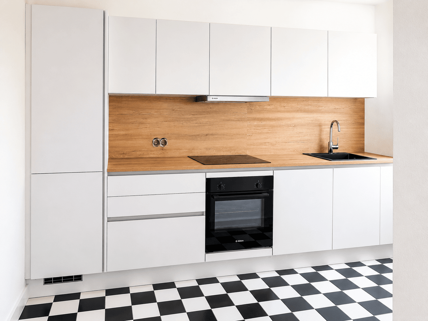 Erstbezug nach Sanierung: Charmante 3-Zimmer-Wohnung mit Balkon in Offenbachs Nordend, 63067 Offenbach am Main (Kaiserlei Offenbach am Main)