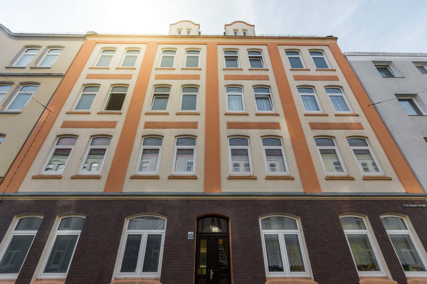 Günstige 3-Zimmer-Wohnung mit Balkon und Dusche in Bremerhaven-Lehe!, 27568 Bremerhaven (Lehe Mitte Überseehafen)