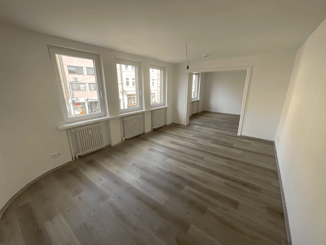 Geräumige 4-Zimmer-Wohnung mit Balkon!, 45143 Essen (Altendorf Bochold Nordviertel Westviertel)