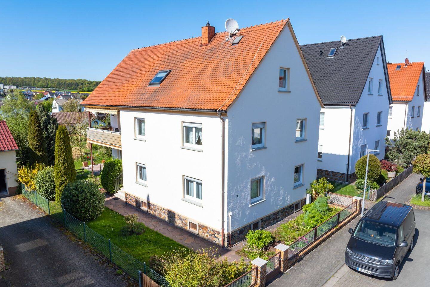 Charmantes Wohnhaus mit Einliegerwohnung auf sonnigem Grundstück in Hüttenberg-Rechtenbach, 35625 Hüttenberg