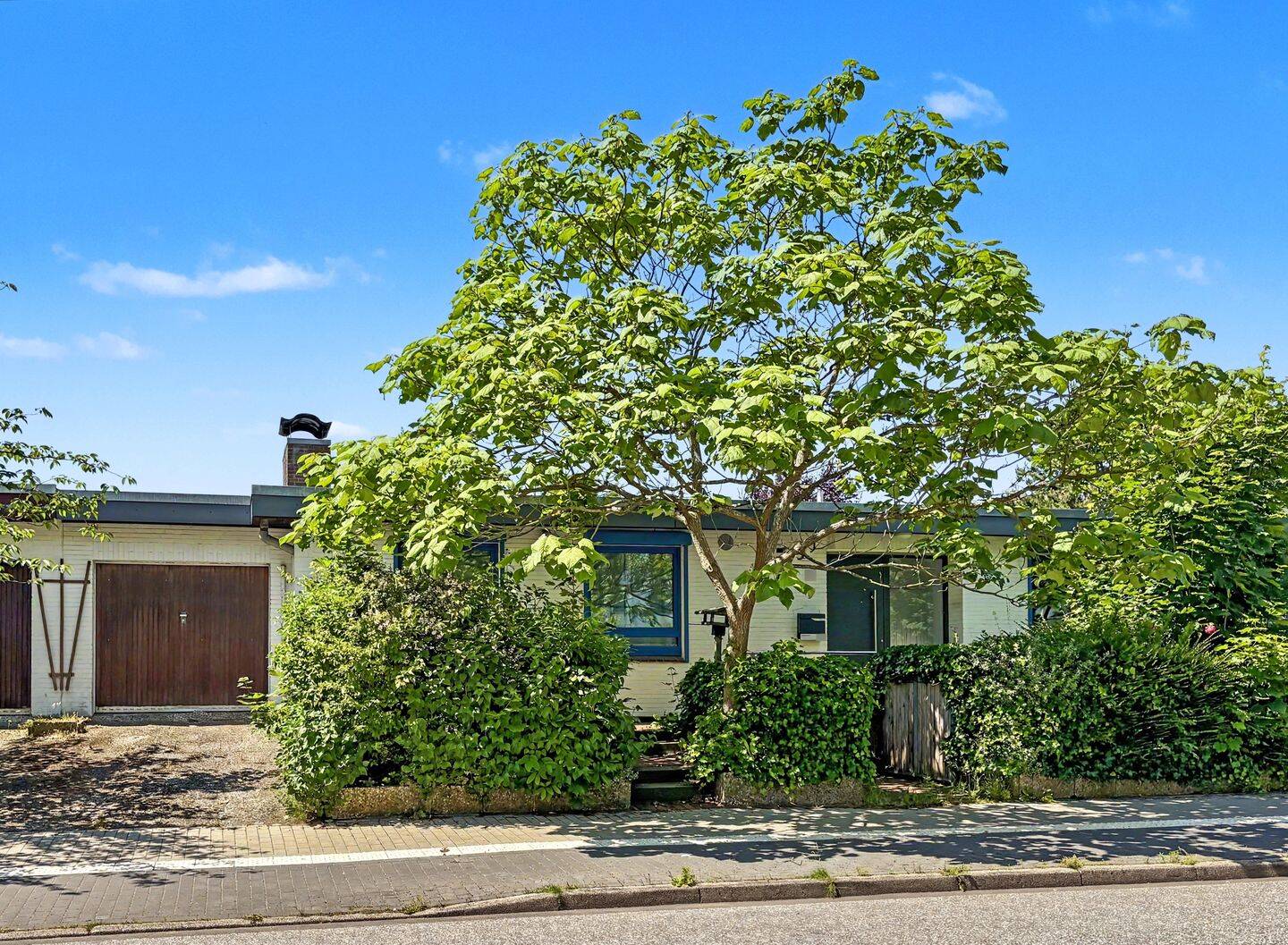 NEUER PREIS! Wohnen auf einer Ebene – Bungalow mit 4 Zimmern und Potential in schöner Lage von Wedel, 22880 Wedel