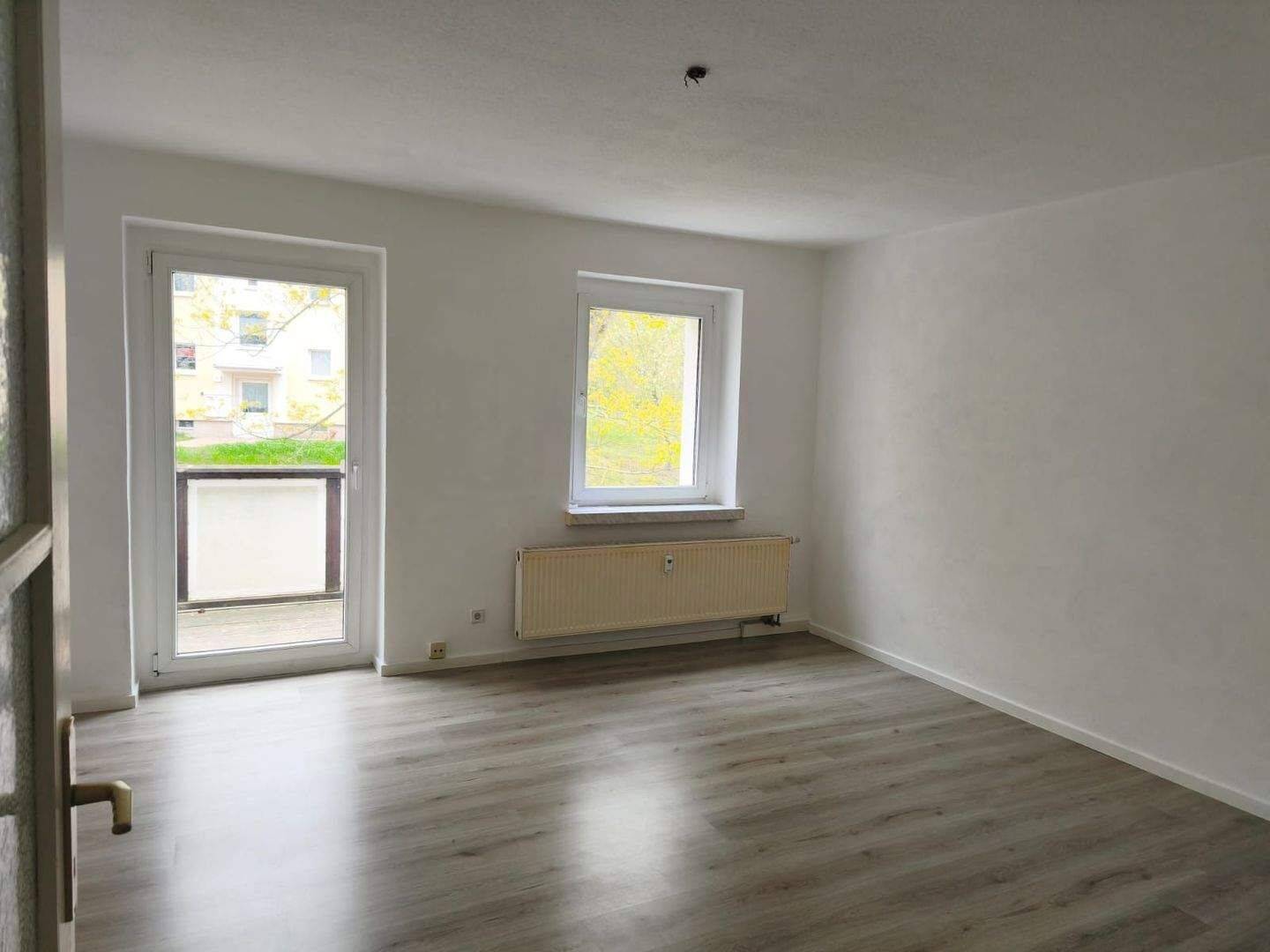 Helle 3-Zimmer-Wohnung mit Balkon in Riesa, Pausitzer Delle, 1589 Riesa
