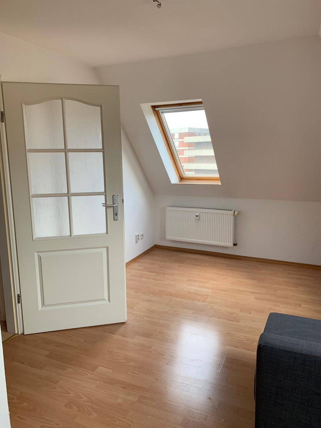 2,5-Zimmer-Wohnung in zentraler Lage, 24114 Kiel (Südfriedhof)