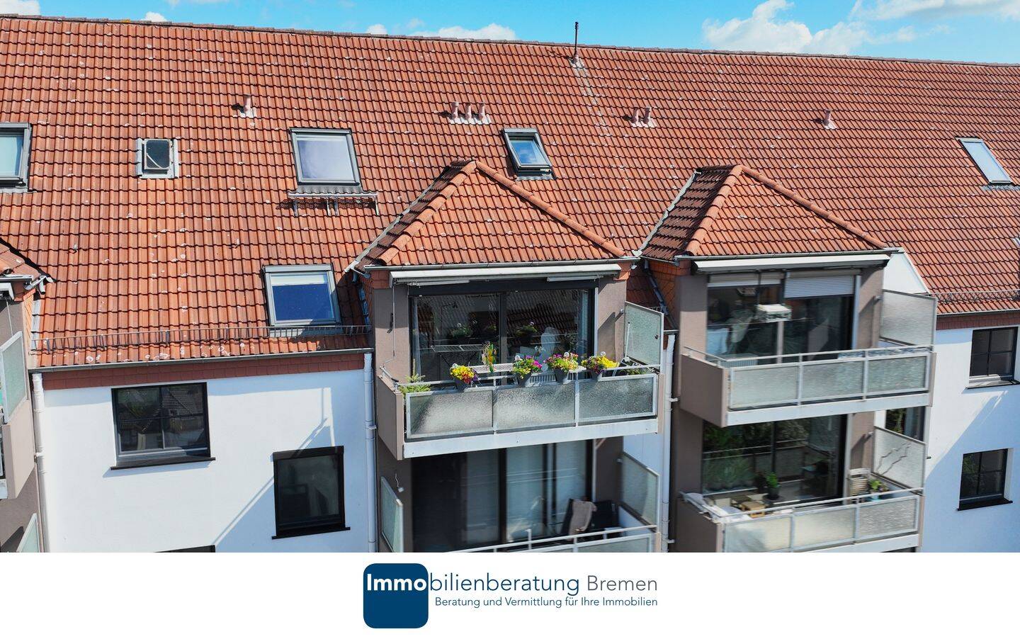 Maisonettewohnung mit Südbalkon über den Dächern von Walle, 28219 Bremen