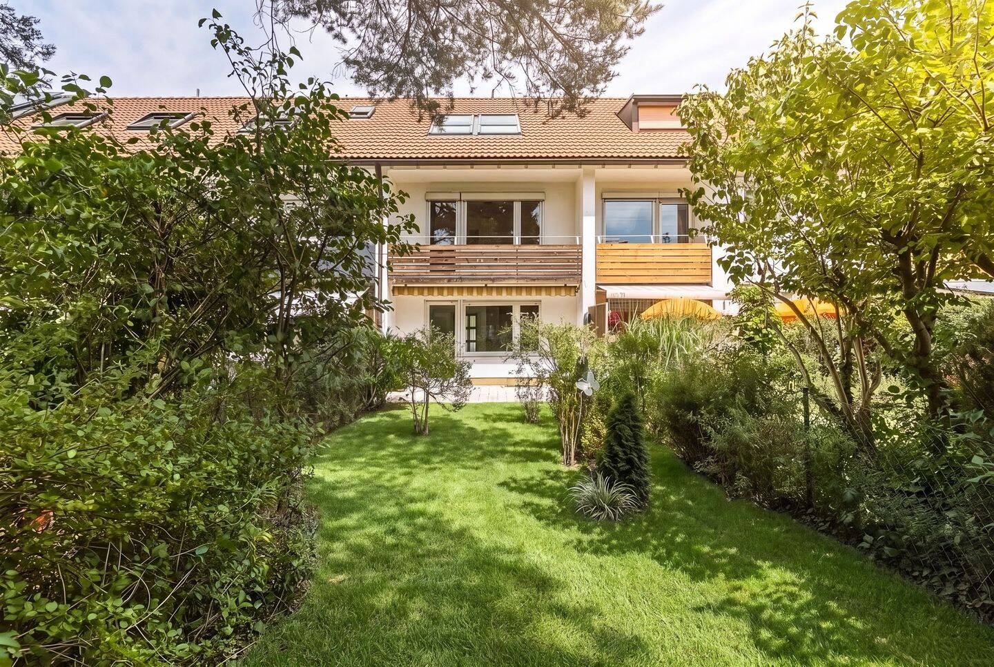Gepflegtes Reihenmittelhaus in Trudering – ERBPACHT, 81827 München (Ramersdorf-Perlach Trudering-Riem)