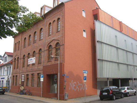 2,5-Zimmer-Wohnung mit Fahrstuhl am Ziegenmarkt zu mieten!, 19055 Schwerin