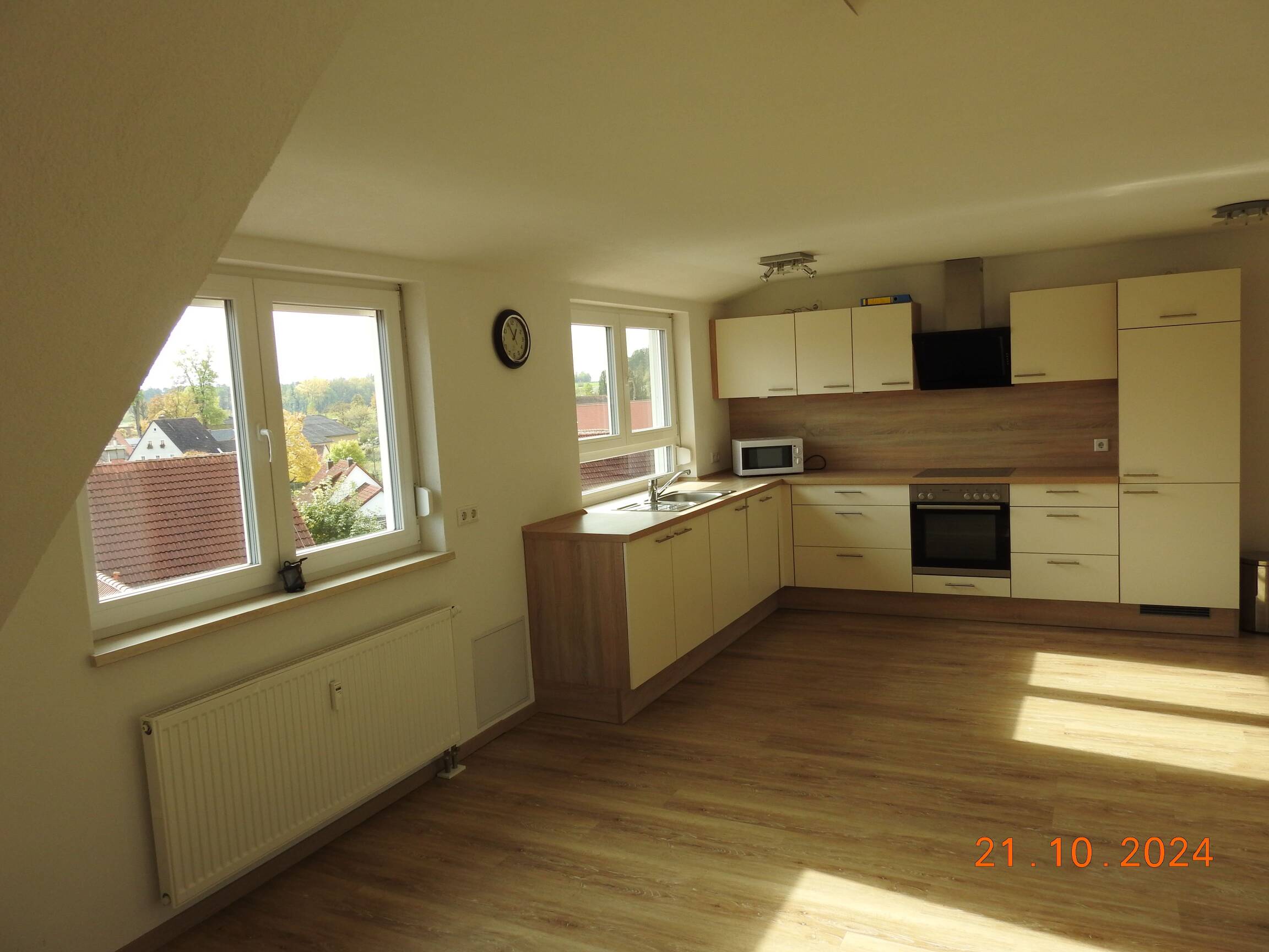 2-Zimmer Dachgeschoß-Wohnung, 91601 Dombühl