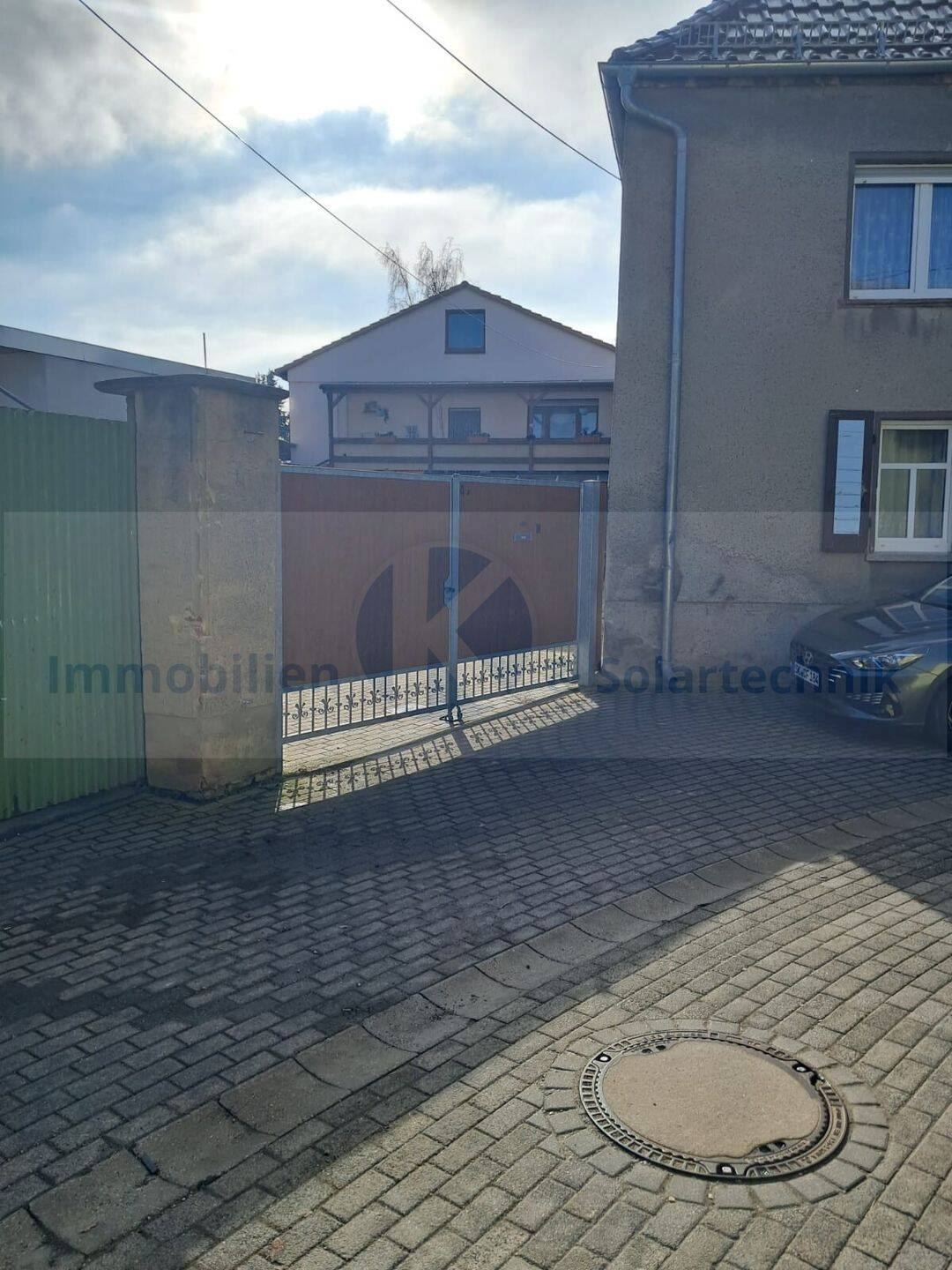 *Zweifamilienhaus in ruhiger Lage*, 6632 Balgstädt