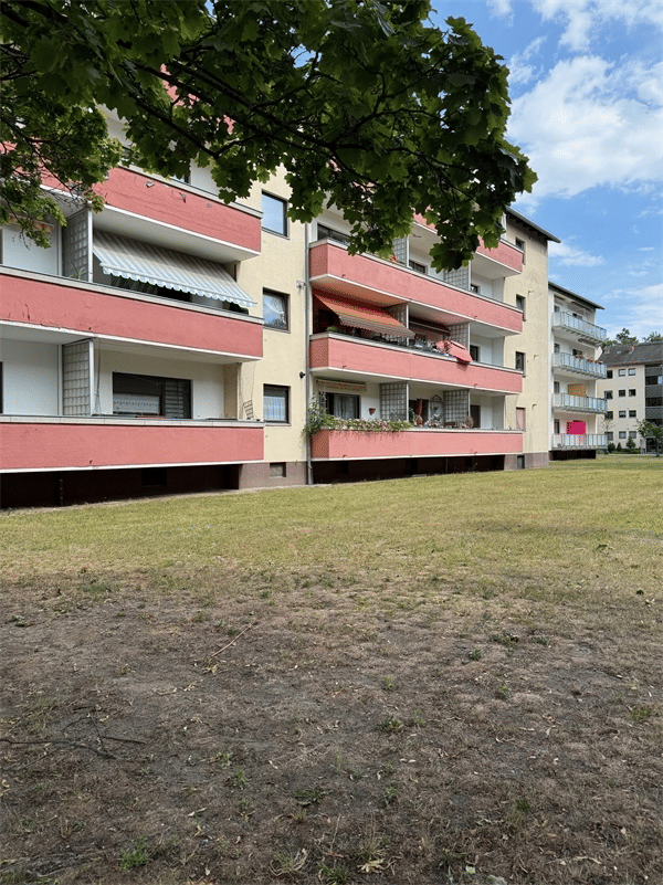 Gepflegte und vermietete Wohnung mit Duschbad und Balkon in ruhiger Lage, 13407 Berlin (Reinickendorf)