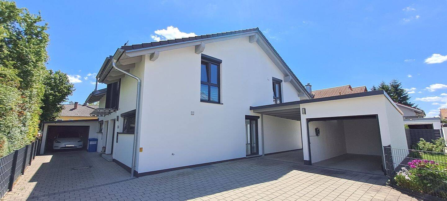 EEK A+: Bezugsfreie, neuwertige Doppelhaushälfte in begehrter Lage von Waldkraiburg!, 84478 Waldkraiburg