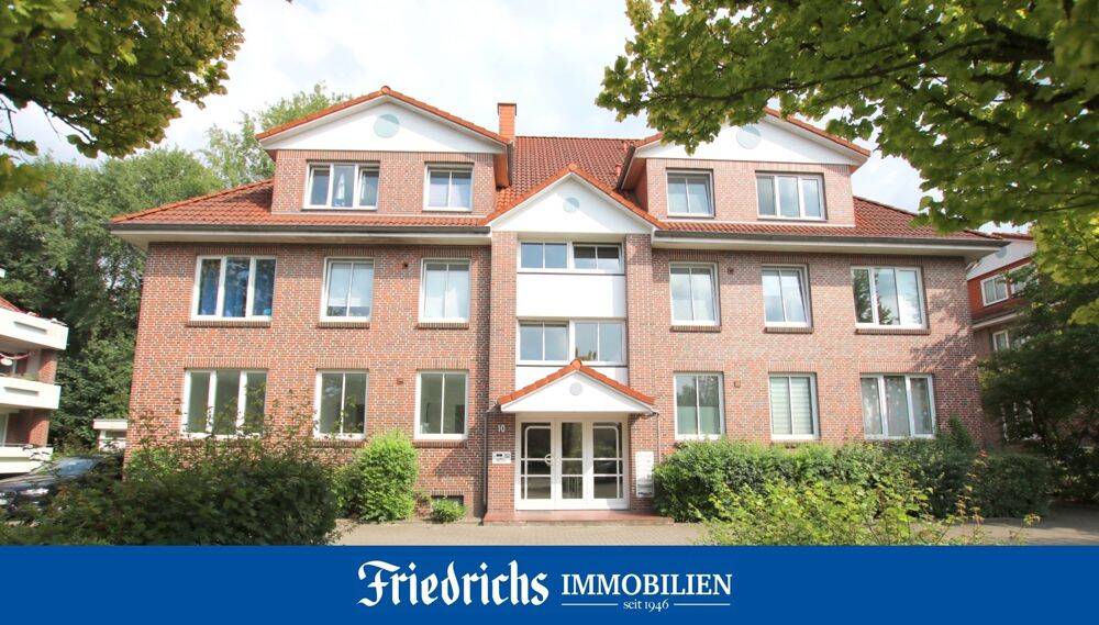 Dachgeschosswohnung mit Balkon und Pkw-Stellplatz in Westerstede – zentrale Wohnlage