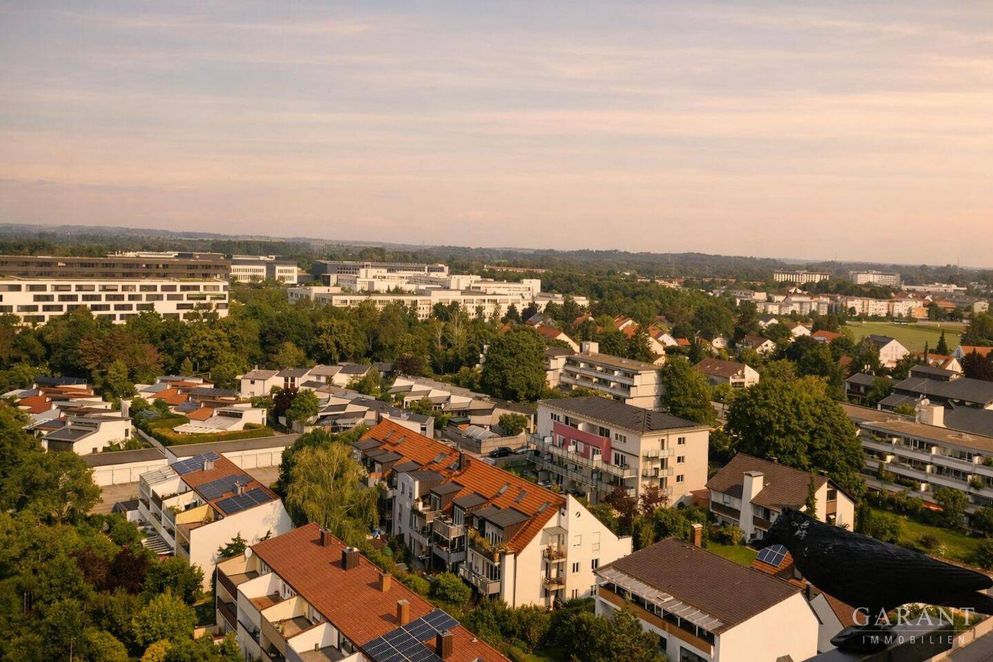 Modernisiertes Zuhause für Paare & Familien – stilvoll wohnen auf ca. 71 qm, 85716 Unterschleißheim