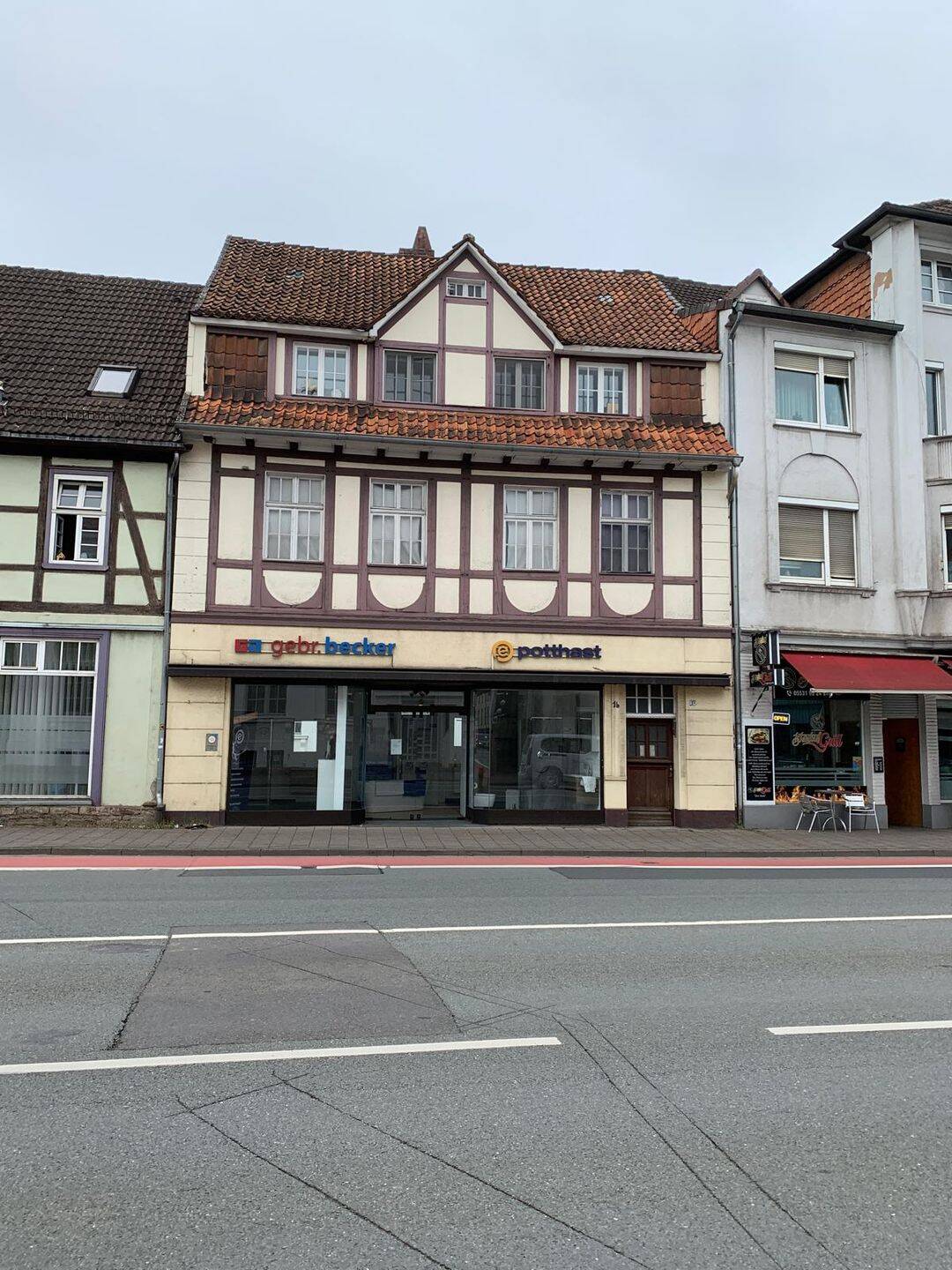 Denkmalgeschütztes Mehrfamilienhaus in zentraler Lage von Holzminden, 37603 Holzminden