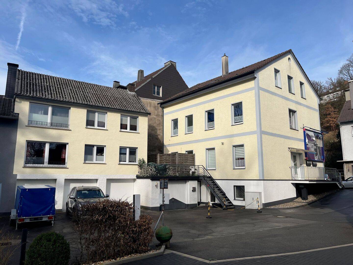 Ohne Makler: Mehrfamilienhaus mit 4 Garagen, 58515 Lüdenscheid