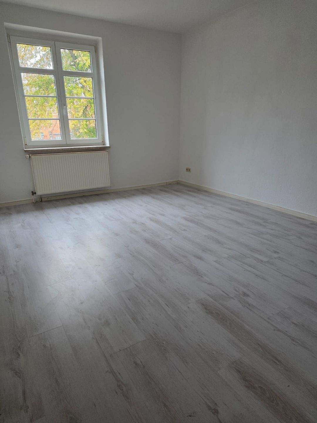 2-Raum-Wohnung in guter Lage im Villenviertel – 33/26, 39576 Stendal