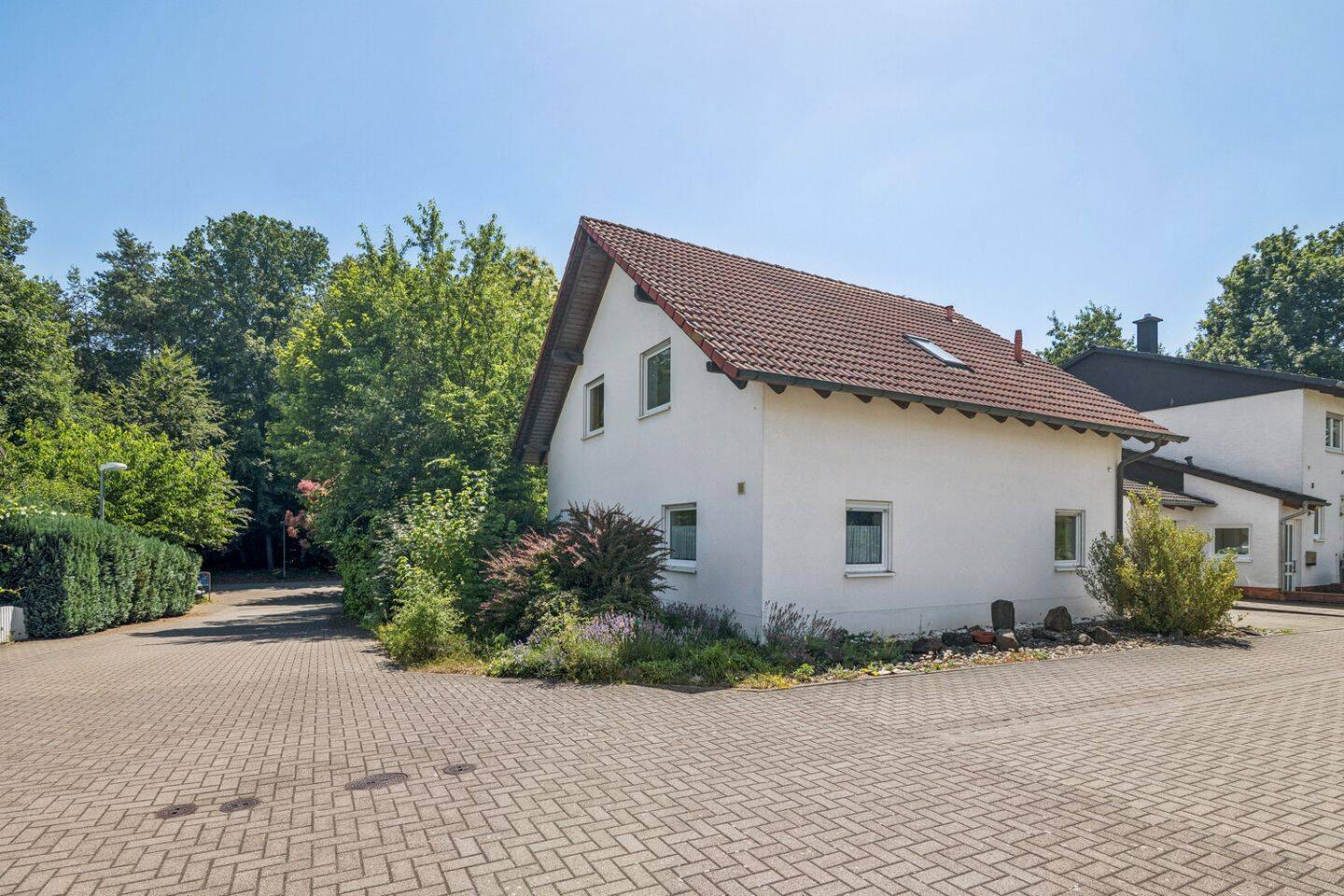 Freistehendes Einfamilienhaus mit idyllischem Garten, 67659 Kaiserslautern (Erfenbach Erlenbach Innenstadt Morlautern)