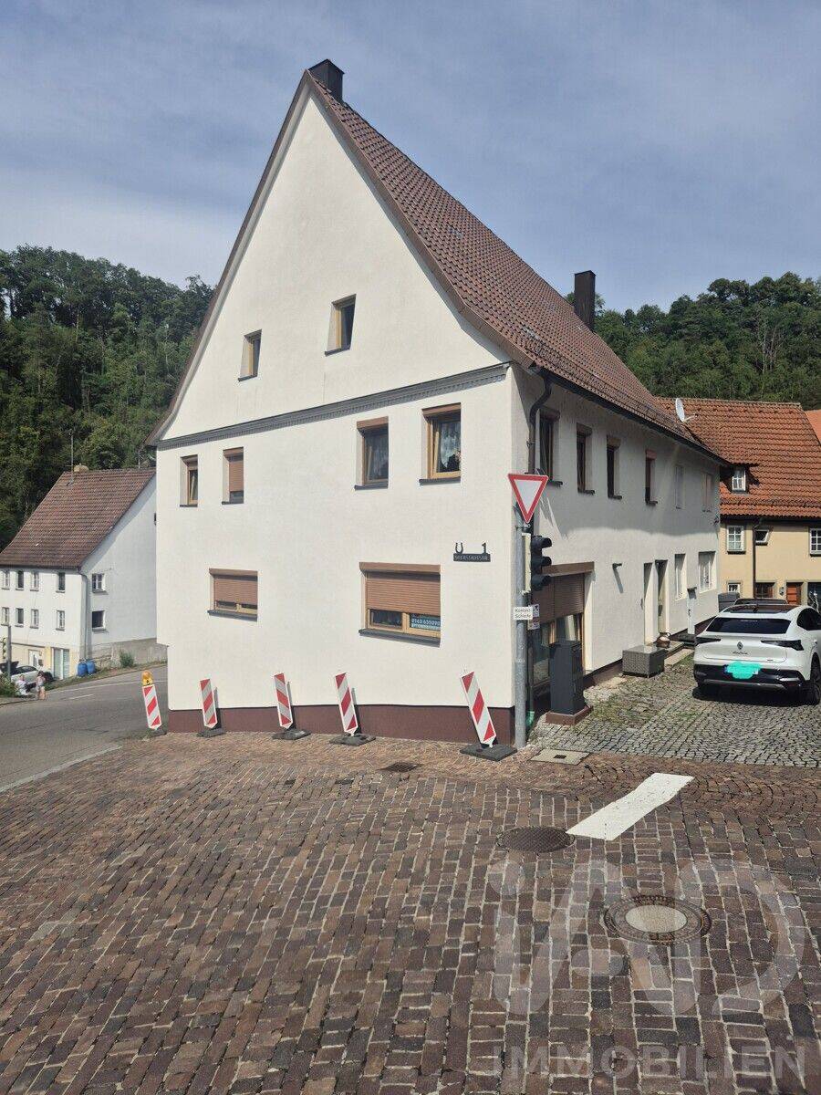 Modernisiertes Haus + Sanierungsobjekt, 72401 Haigerloch