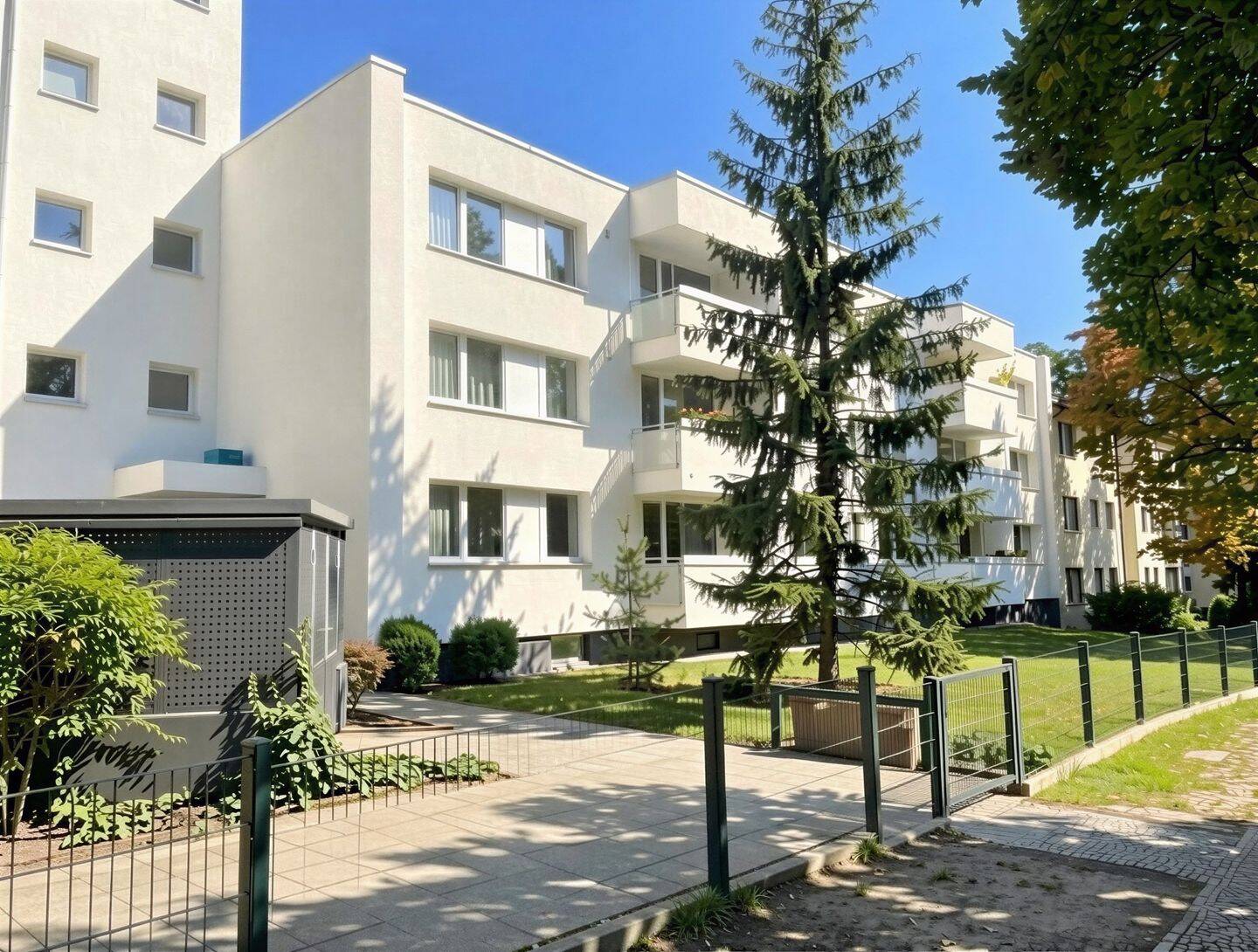 Charmante 2-Zimmer-Wohnung mit Balkon im grünen Westend, 14055 Berlin (Charlottenburg-Wilmersdorf Charlottenburg Grunewald Westend)