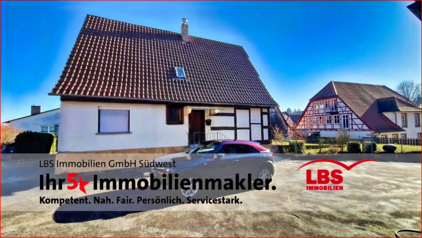 1 Familien Fachwerkhaus mit Bauland und Garten in Ölbronn-Dürrn, 75248 Ölbronn-Dürrn