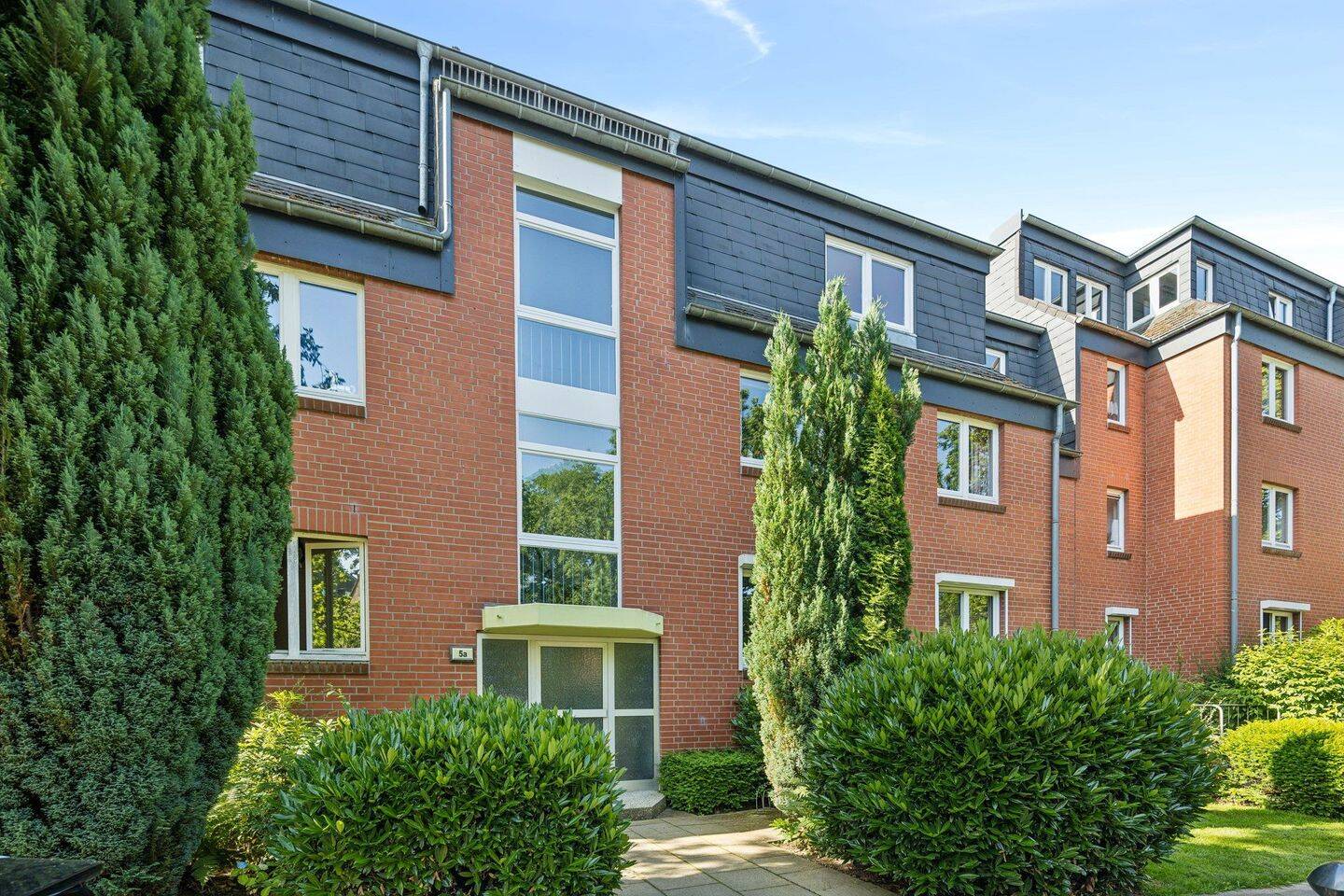 Hamburg-Niendorf: Vermietete Eigentumswohnung in gefragter Tibargnähe mit Erbbaurecht, 22459 Hamburg (Eimsbüttel Niendorf Schnelsen)