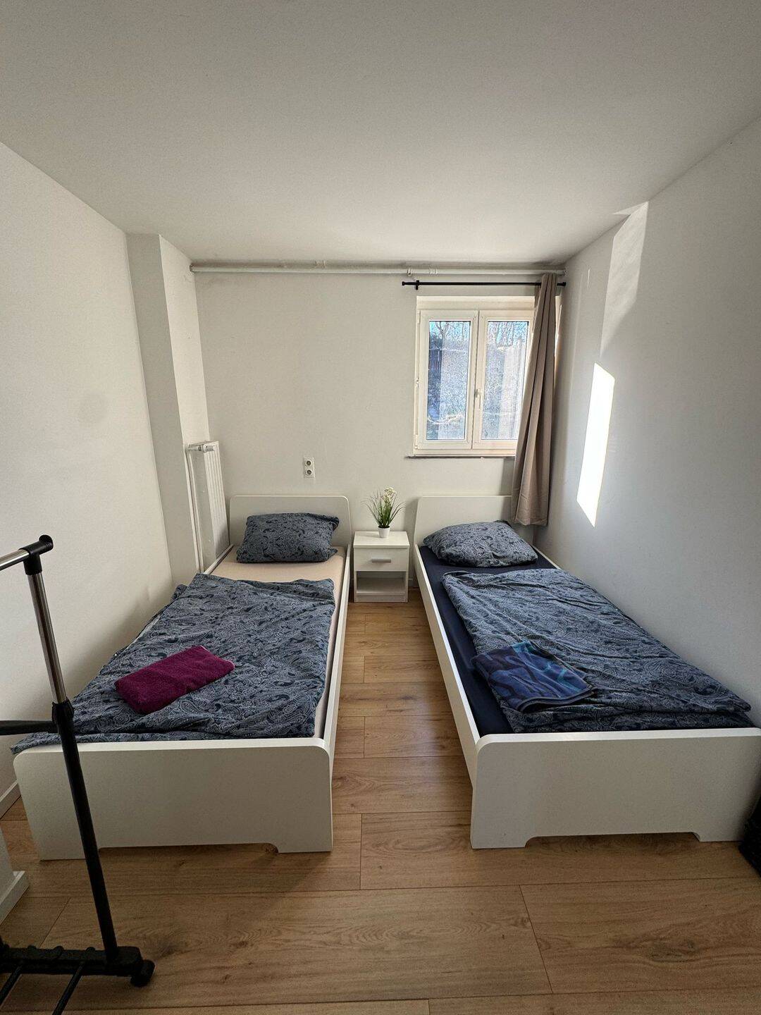 WG Zimmer, Monteurzimmer für bis zu 8 Personen, 97318 Kitzingen