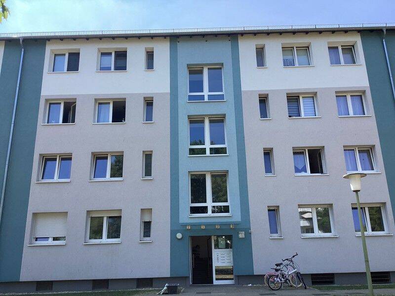 3-Zimmer-Wohnung mit Balkon in Küppersteg, 51373 Leverkusen (Bürrig Küppersteg Rheindorf Wiesdorf)
