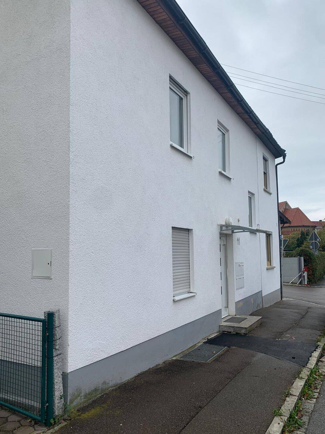 ***Haus mit drei Wohnungen ***5,38 % Brutto-Rendite***, 89264 Weißenhorn