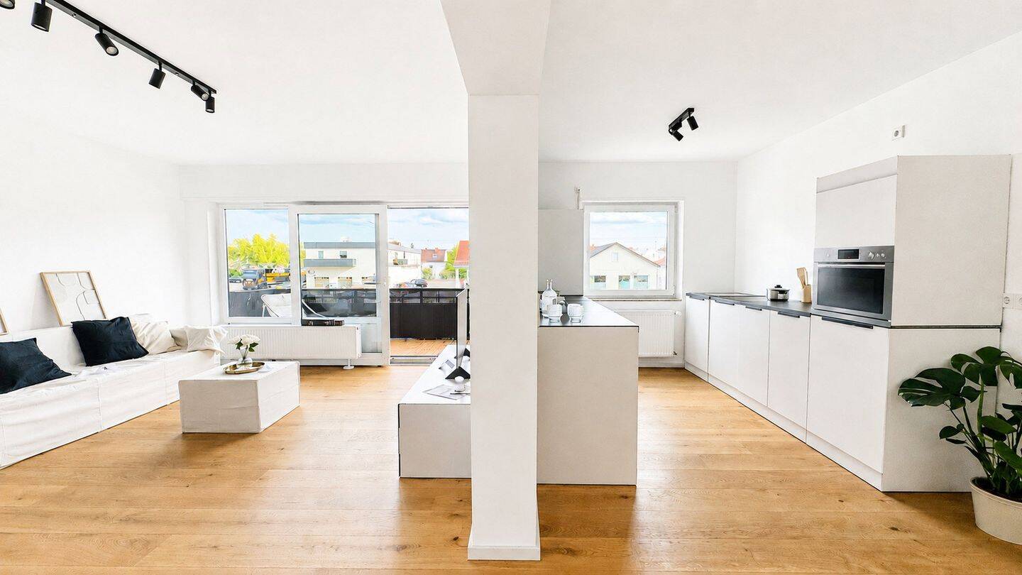 Kernsanierte 3-Zimmer-Wohnung mit Balkon | Aufzug | 84 m² | Wiesloch | Provisionsfrei, 69168 Wiesloch