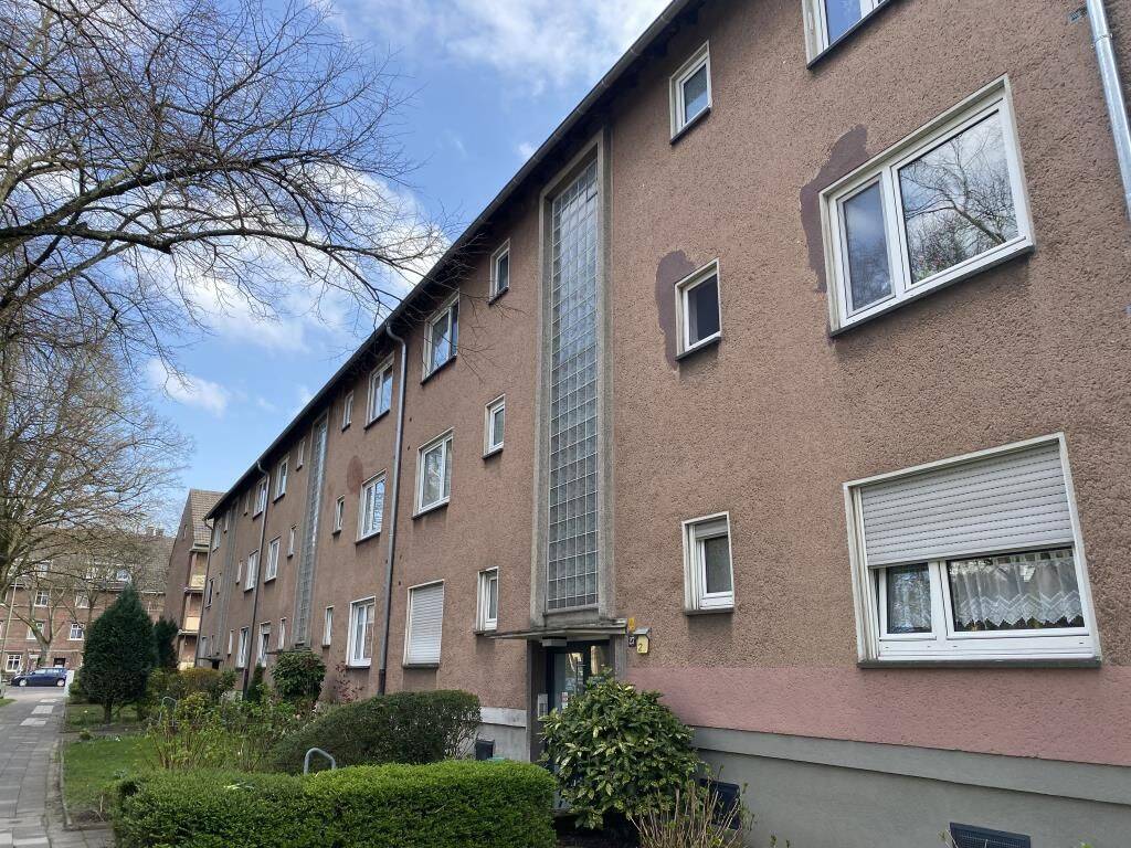 PROVISIONSFREI: vermietete 2 Zimmer Wohnung mit Balkon SOMMERAKTION, 41462 Neuss