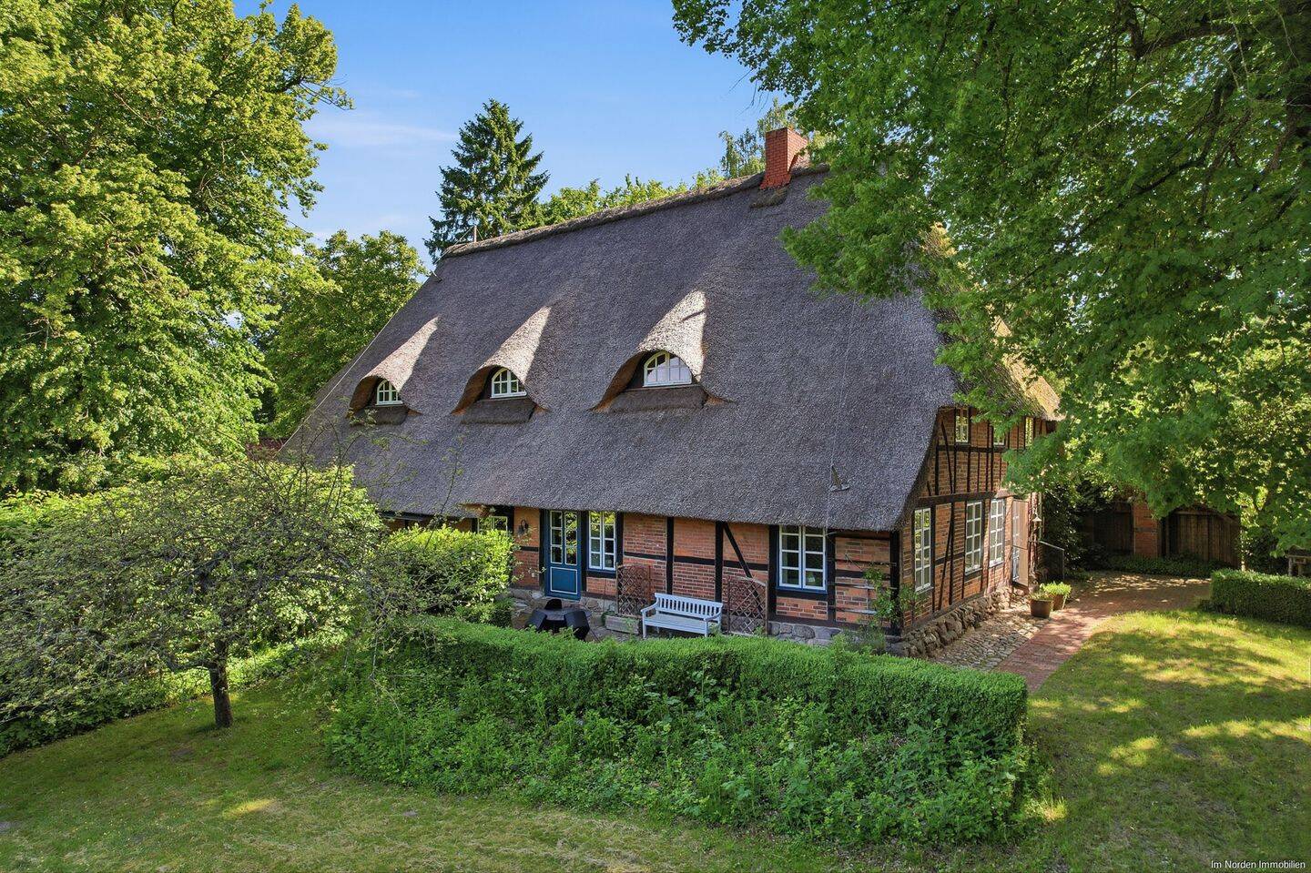 Denkmalgeschütztes Bauernhaus unter Reet in Eutin-Fissau, 23701 Eutin