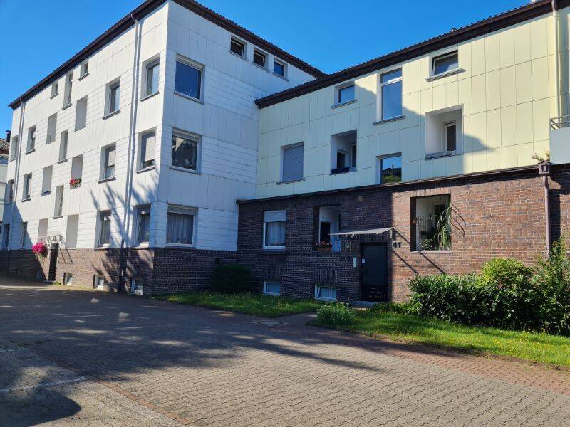Charmante 3-Zimmer-Altbauwohnung im Erdgeschoss, 33647 Bielefeld (Brackwede Senne Ummeln)