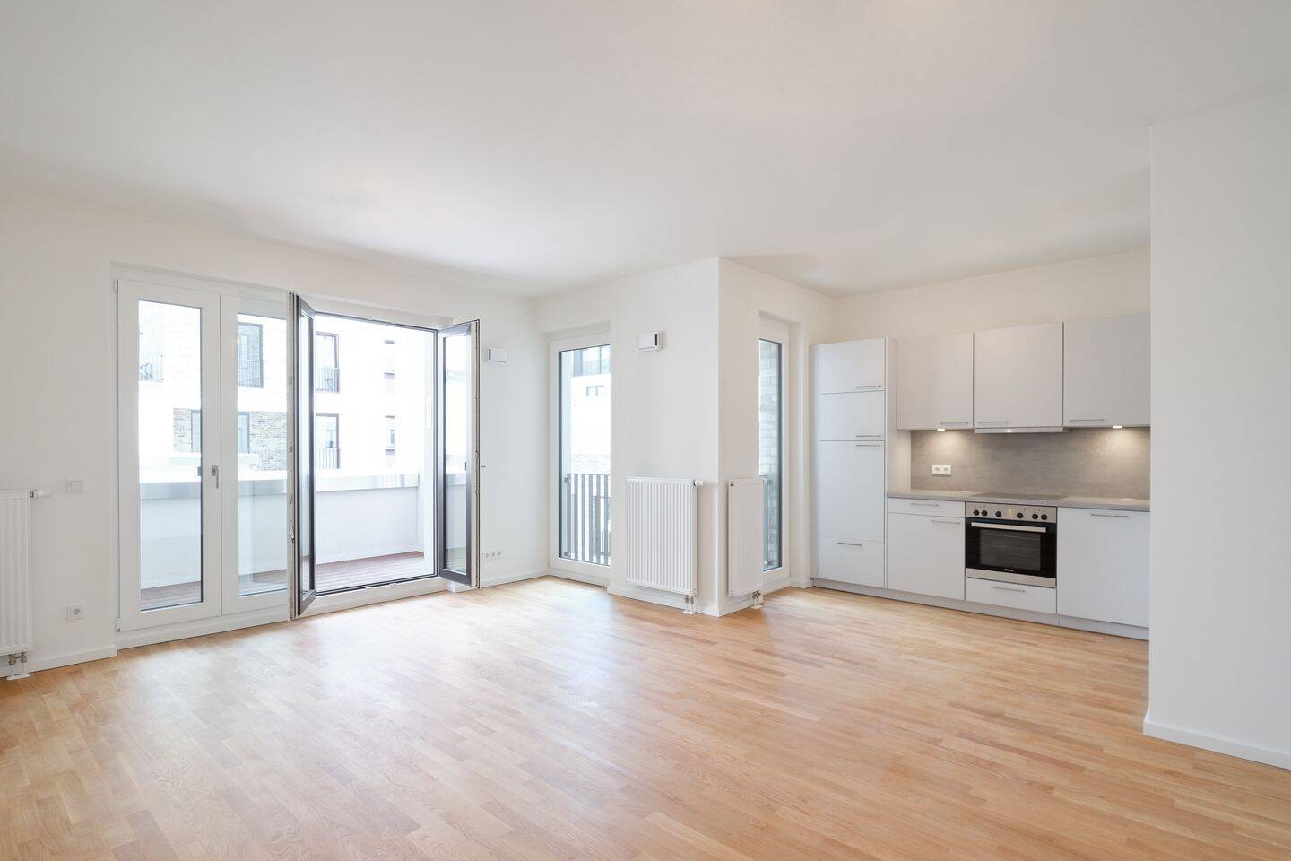 Moderne 2-Zimmerwohnung mit Einbauküche und Terrasse, 63067 Offenbach am Main (Kaiserlei Offenbach am Main)
