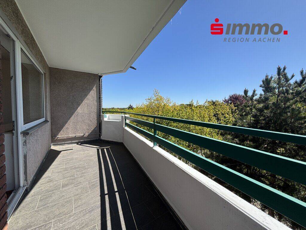 Sanierte 3-Zimmerwohnung mit traumhaftem Fernblick und TG-Stellplatz zwischen Steppenberg & Klinikum, 52074 Aachen