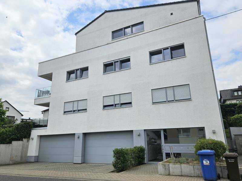Gemütliche 3-Zimmerwohnung mit Balkon, Garage und Stellplatz in Koblenz, 56072 Koblenz (Güls Metternich Rübenach)