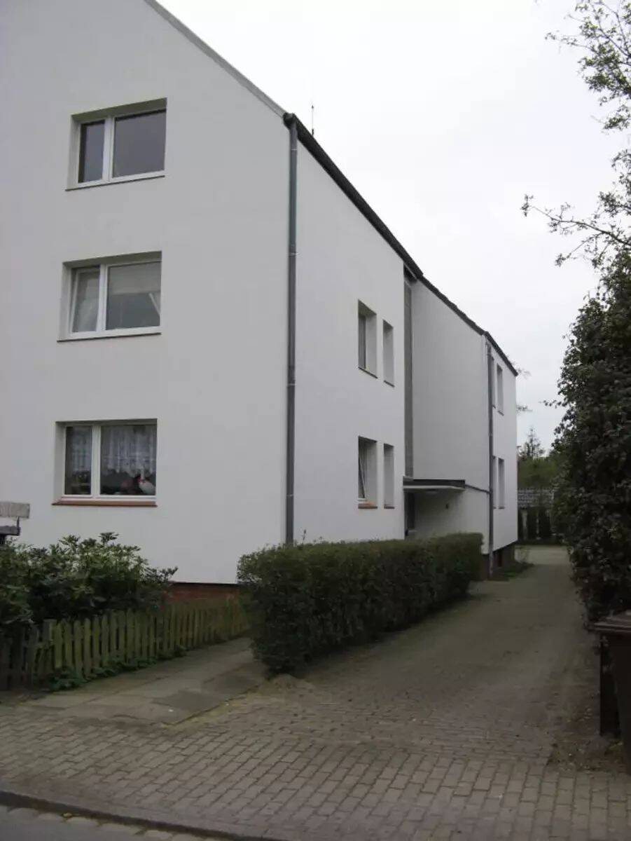 Helle modernisierte 3 Zi. Wohnung mit großen Südbalkon, Bad & EBK, KFZ-Stellplatz, 25479 Ellerau