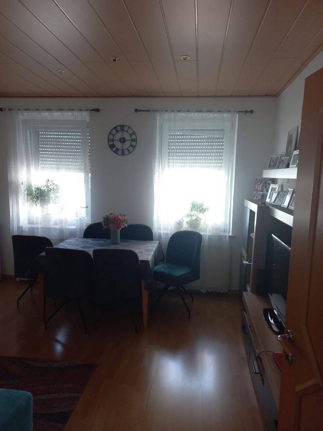 image-72454489