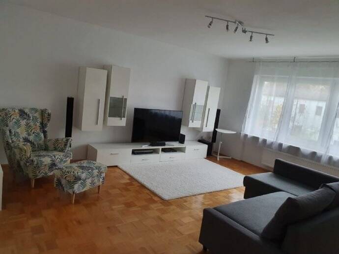 Zu Vermieten – 4-Zimmer-Wohnung mit Balkon in Regensburg-Nord, 93057 Regensburg (Brandlberg-Keilberg Konradsiedlung-Wutzlhofen Reinhausen Sallern-Gallingkofen)