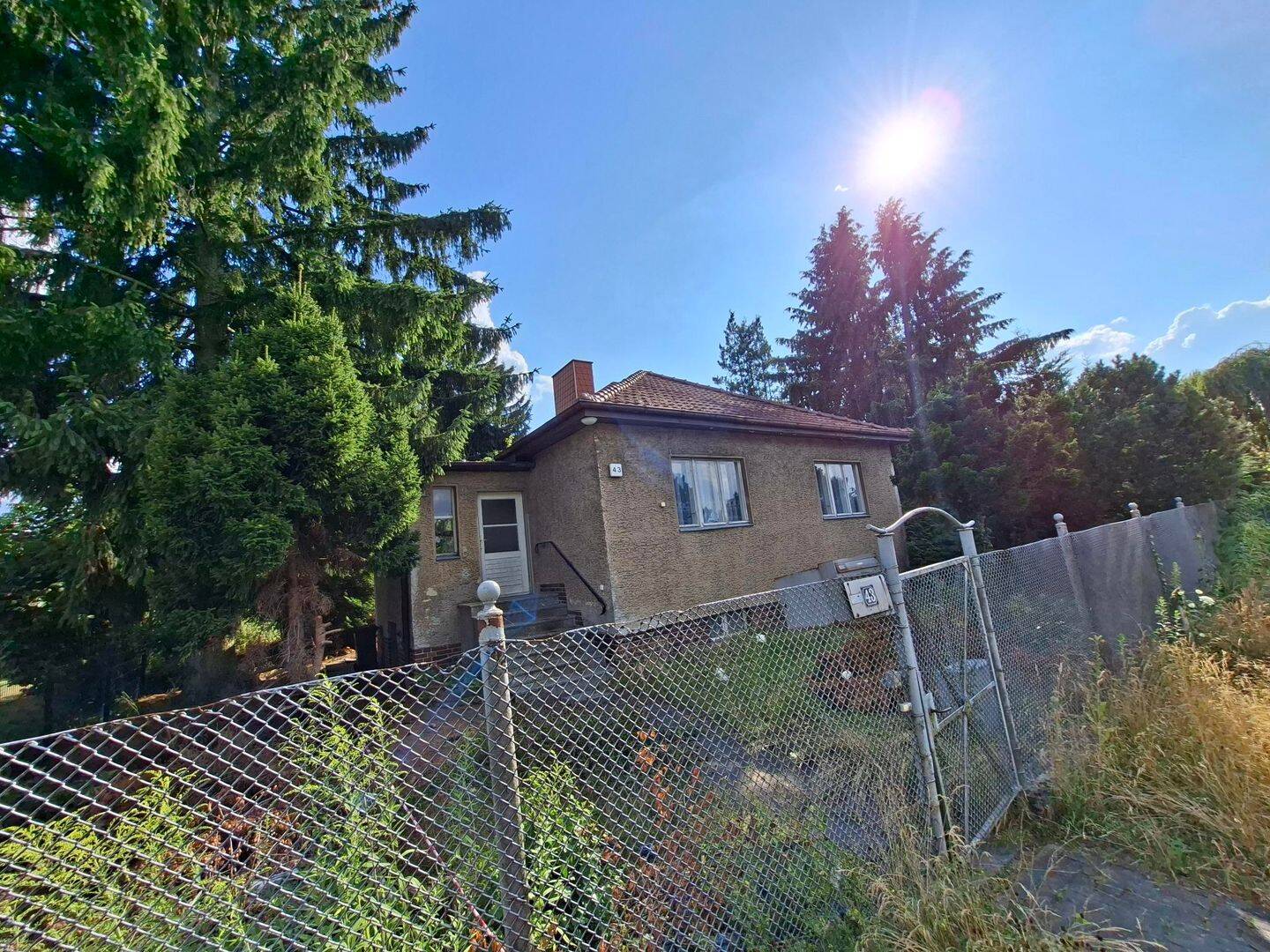 Charaktervolles Haus, großzügiges Grundstück – bereit für Ihre Ideen, 16556 Hohen Neuendorf