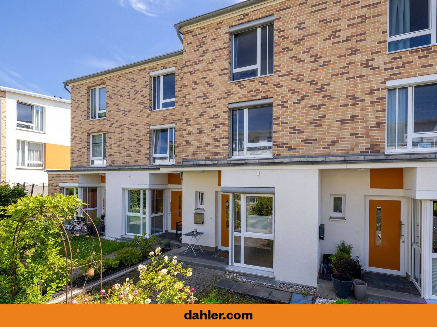 Ideal für Familien: Traumhaftes Townhouse mit Süd-Garten, 22399 Hamburg (Wandsbek Hummelsbüttel Lemsahl-Mellingstedt Poppenbüttel)