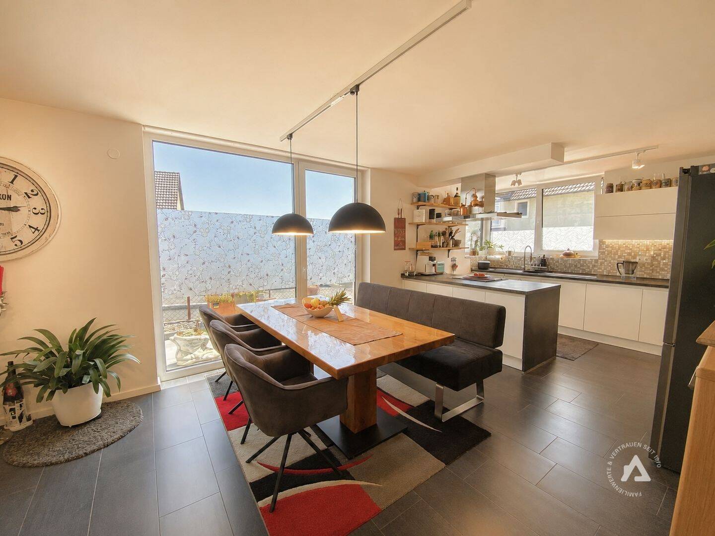 Moderne 4-Zimmer-Wohnung mit Terrasse und Gartenanteil in Engen – kurzfristig bezugsfrei, 78234 Engen