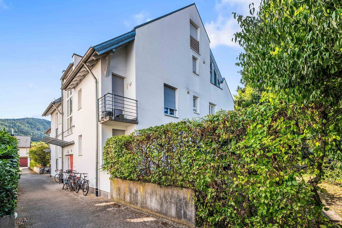 Dachgeschosswohnung mit Galerie & Tiefgarage, 79117 Freiburg im Breisgau