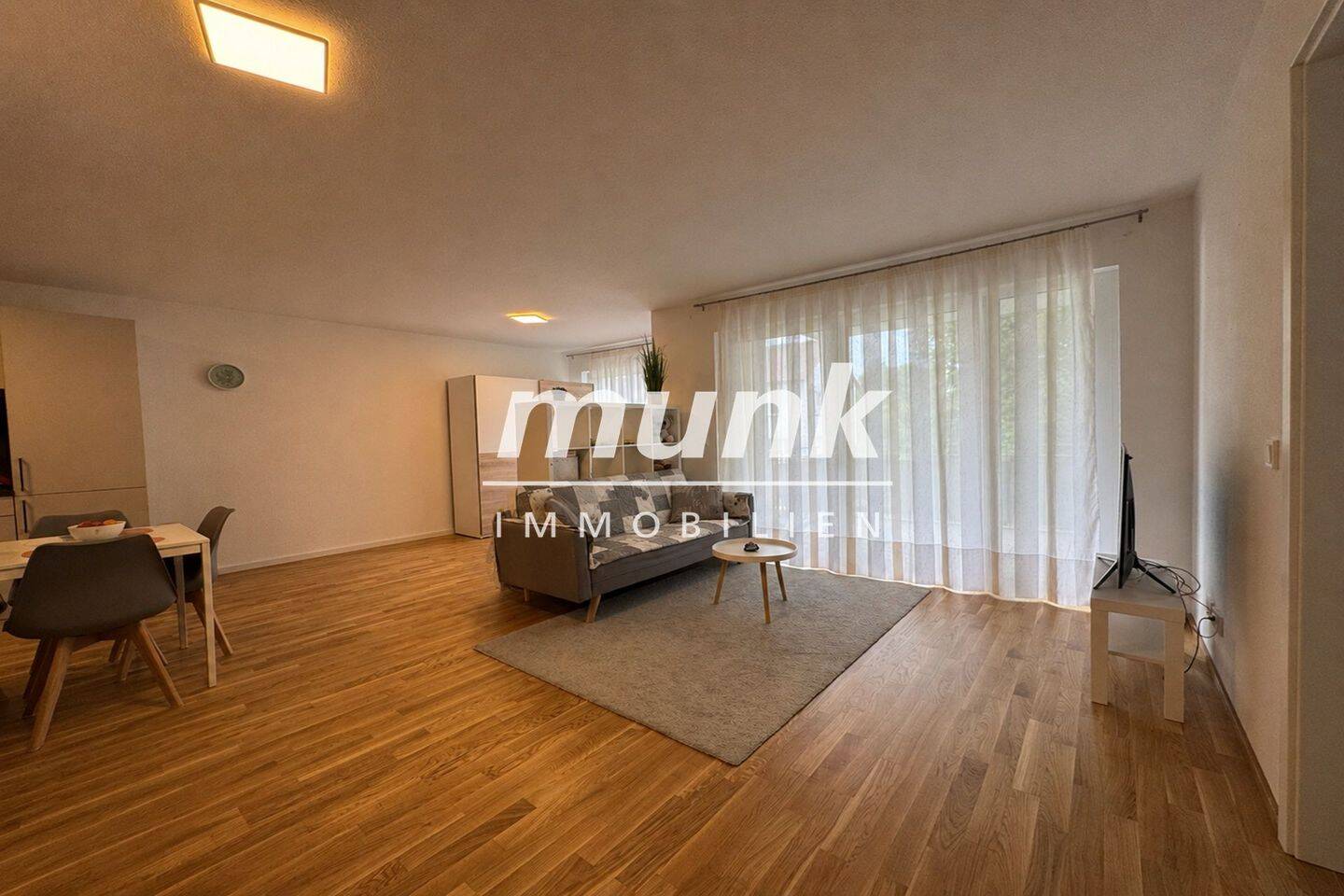 Modernes Wohnen: Schöne 2-Zimmer-Wohnung in Laichingen, 89150 Laichingen