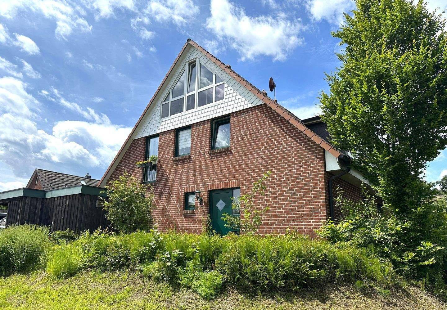 Moderne Doppelhaushälfte mit 2 Wohneinheiten in Bad Bevensen, 29549 Bad Bevensen