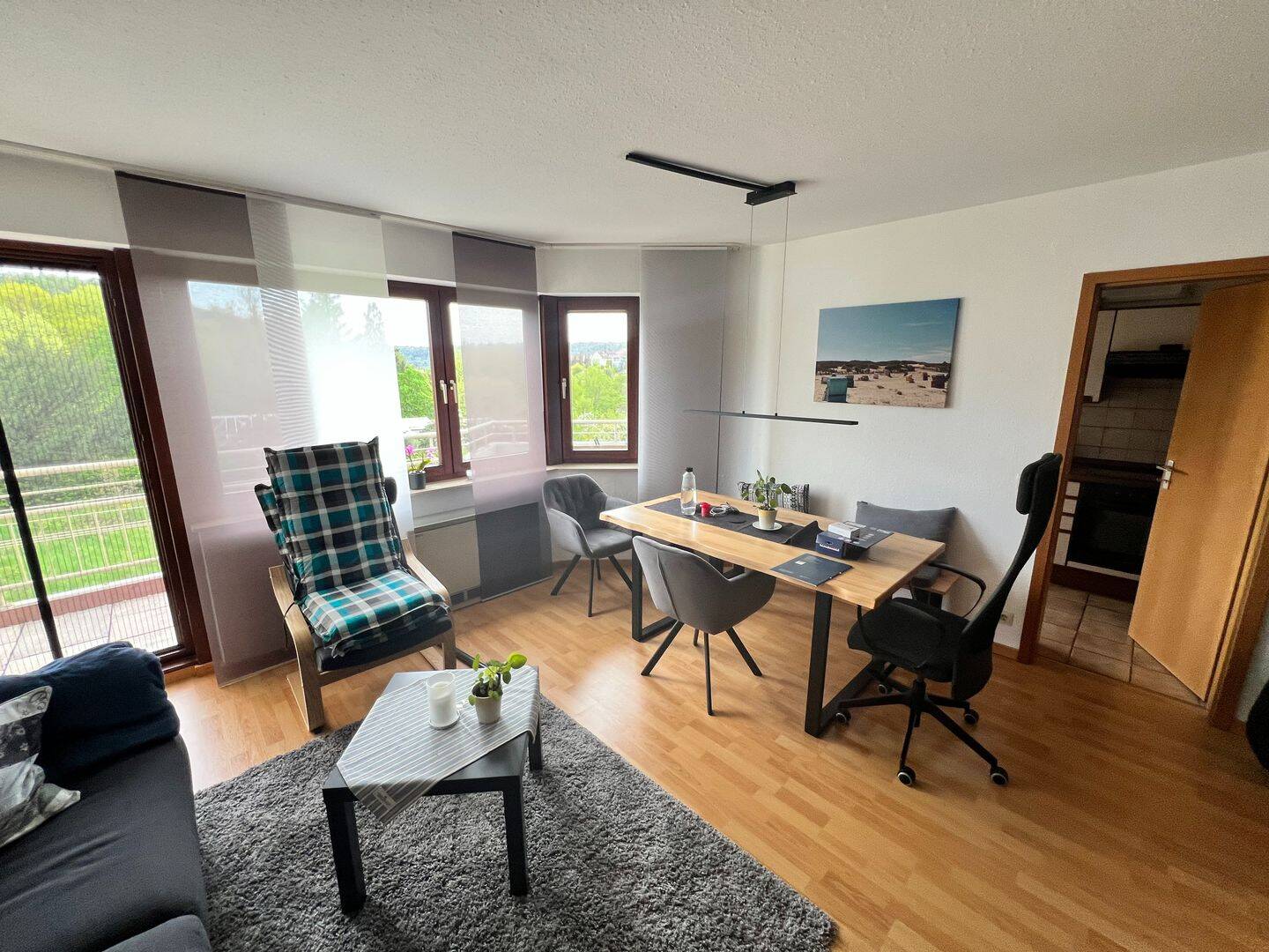 * TOP-LAGE MIT TRAUMBLICK! Sehr schöne 2-Zi.-Wohnung mit Balkon, EBK, TG-Stpl., Hobbyraum *, 70327 Stuttgart